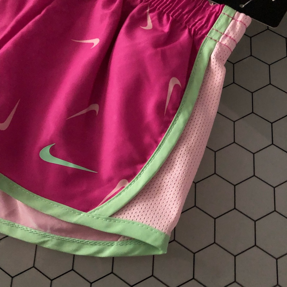 Nike Dri-Fit 2-piece set - NEW - Picture 6 of 9